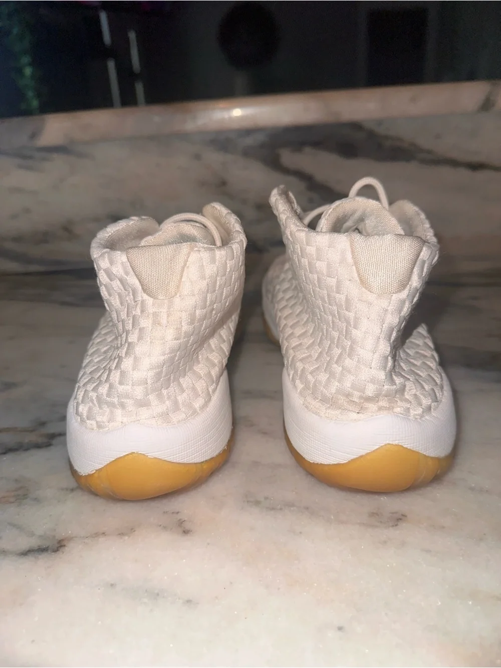 Jordan lightweight woven